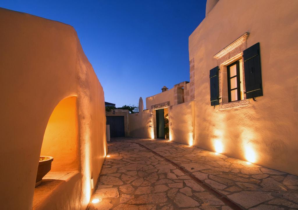 Abramis Rooms Mitata Exterior photo